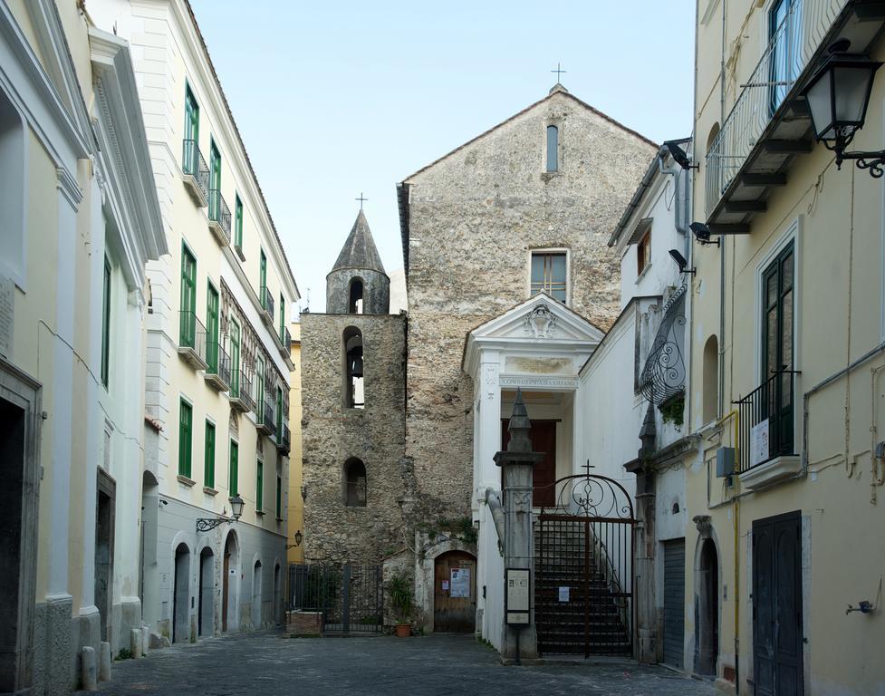 Haripergo Apartments A Bridge For Amalfi Coast Салерно Стая снимка